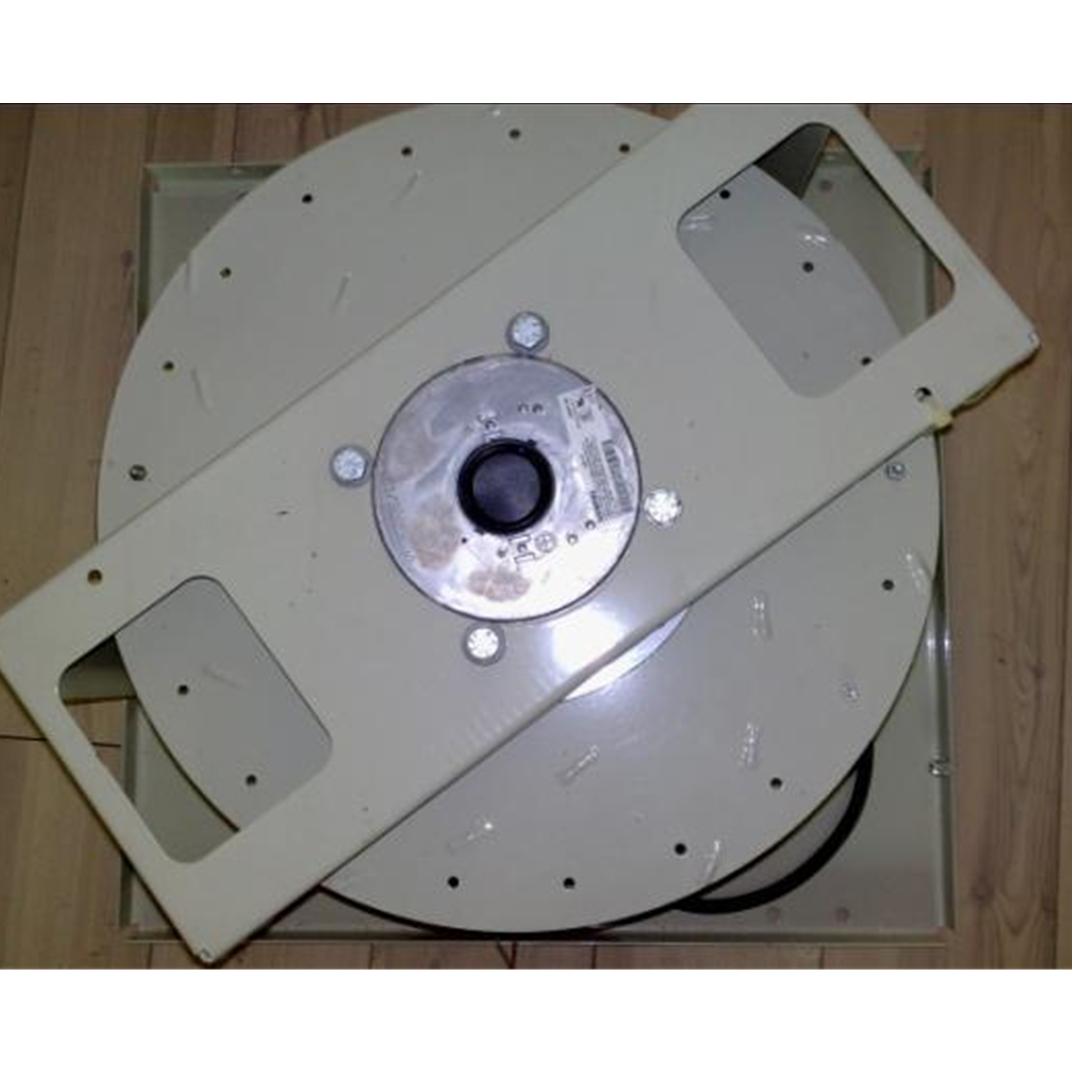 阿特拉斯空气压缩机1613853201离心风扇总成23-400V50Hz
-阿特拉斯空气压缩机161385